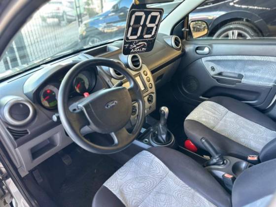 FORD FIESTA 1.6 MPI SEDAN 8V FLEX 4P MANUAL
